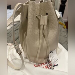 Mansur Gavriel Ivory Leather Bucket Shoulder Bag with tag. Pearl 12x9 approx